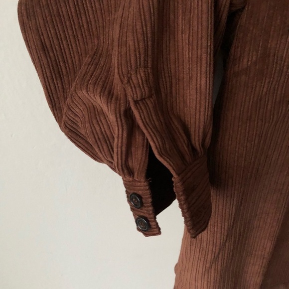 Revolve Tularosa Button Down Corduroy Shacket in Brown Size Large NWT - Picture 6 of 11